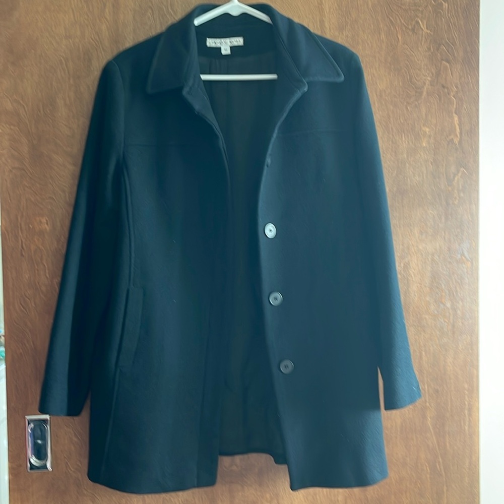 Vintage all wool black coat lined interior sz M high quality